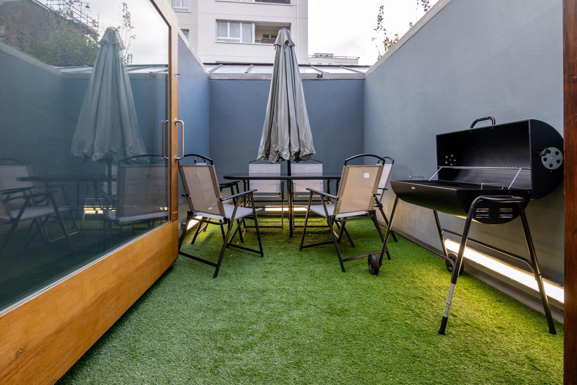 The Deluxe Barbican Duplex London Exterior photo