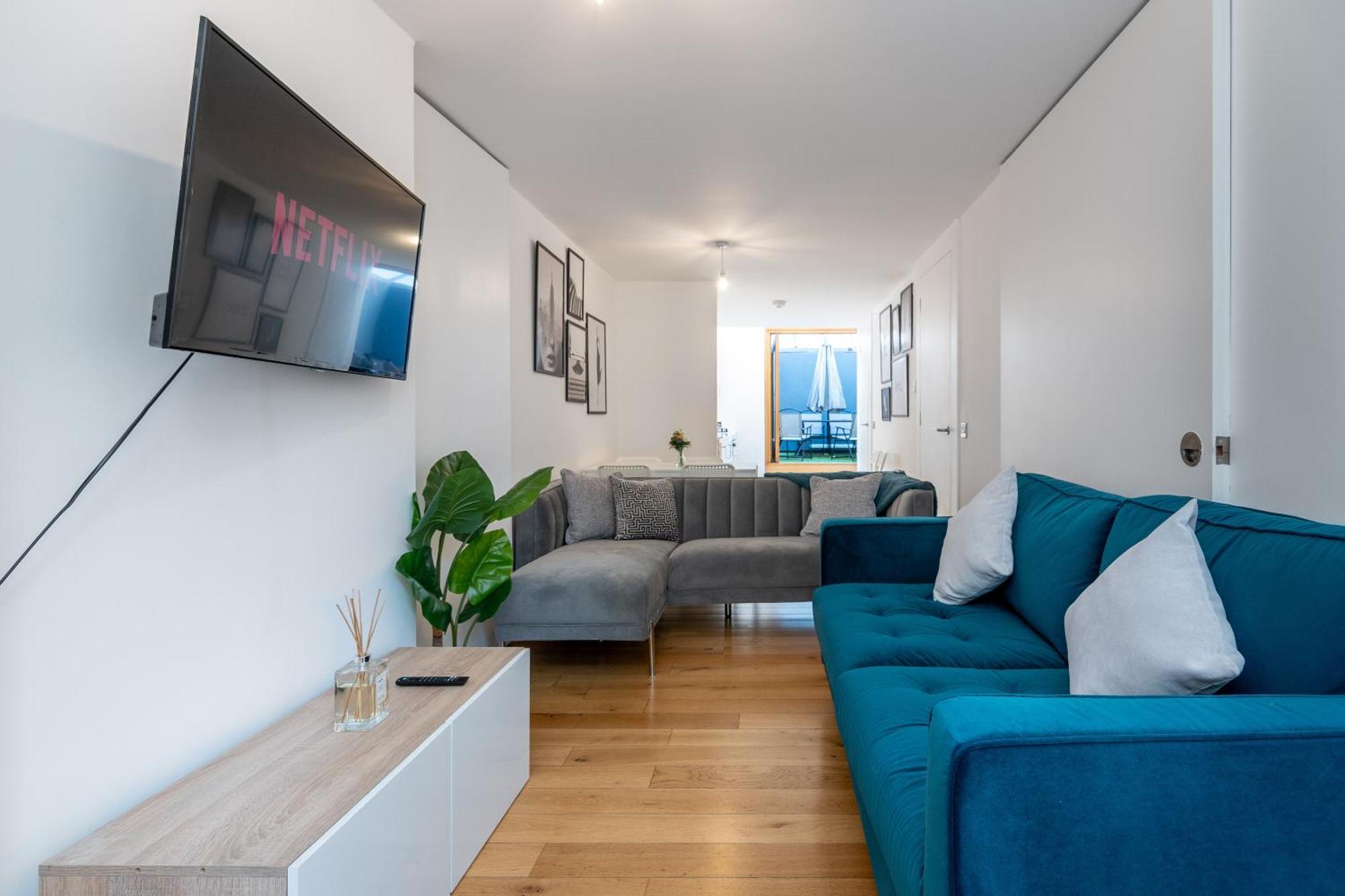 The Deluxe Barbican Duplex London Exterior photo